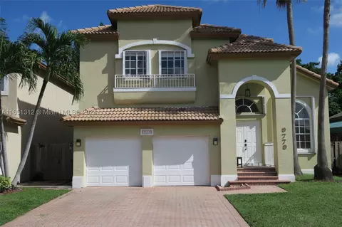 9779 NW 32nd St, Doral, FL 33172