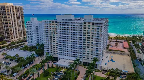 9801 Collins Ave #3T, Bal Harbour, FL 33154