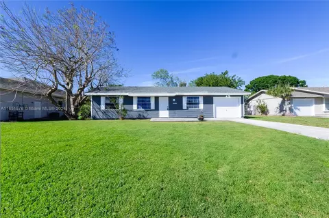 2140 SW Cameo Blvd, Port Saint Lucie, FL 34953