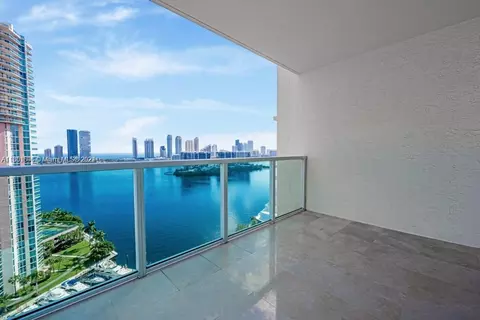 3330 NE 190th St #2010, Aventura, FL 33180