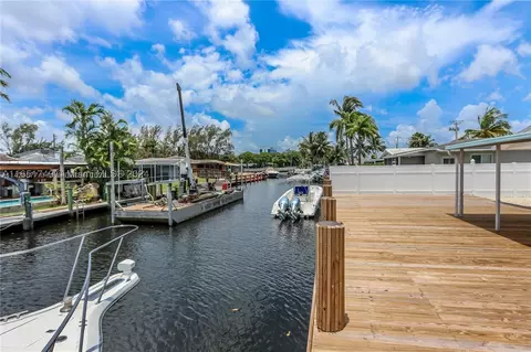 1453 NW 10th St, Dania Beach, FL 33004