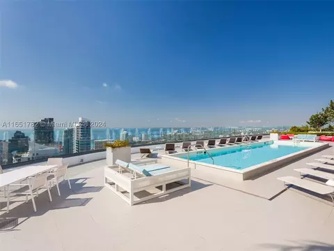 45 SW 9th St #2202, Miami, FL 33130