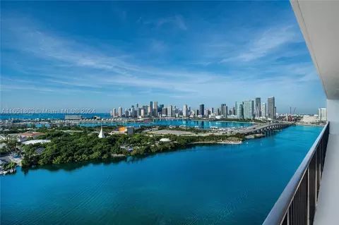 1000 Venetian Way #PH 2201, Miami Beach, FL 33139