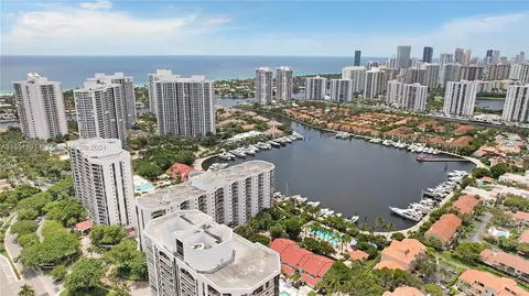 3610 Yacht Club Dr #1105, Aventura, FL 33180