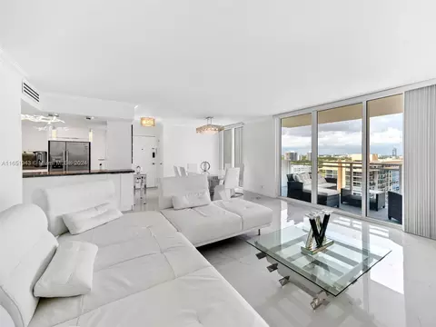 2030 S Ocean Dr #1726, Hallandale Beach, FL 33009