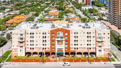 2280 SW 32nd Ave #612, Miami, FL 33145