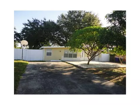 4613 SW 143rd Pl #1, Miami, FL 33175