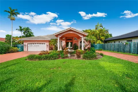 2430 SW 123rd Ave, Miami, FL 33175