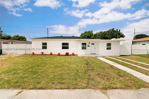 14860 Pierce St, Miami, FL 33176