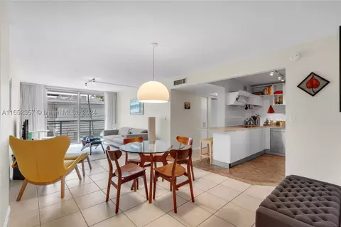 1605 Bay Rd #208, Miami Beach, FL 33139