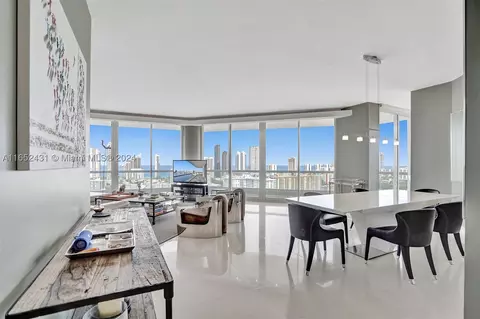 2600 Island Blvd #3001, Aventura, FL 33160