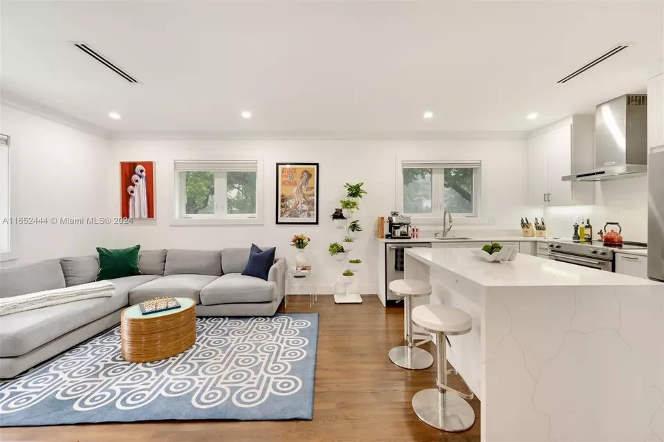 Other - 547 Giralda Ave, Coral Gables, FL 33134 photo 1 of 12