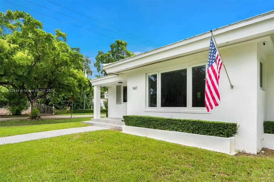 Other - 547 Giralda Ave, Coral Gables, FL 33134 photo 2 of 12