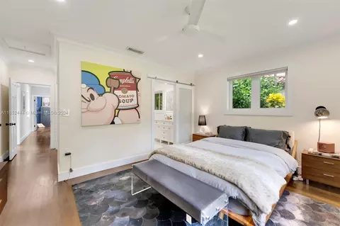 Bedroom - 547 Giralda Ave, Coral Gables, FL 33134 photo 1 of 4