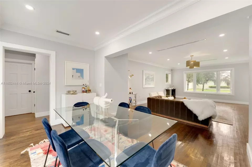 Dining - 547 Giralda Ave, Coral Gables, FL 33134 photo 3 of 3