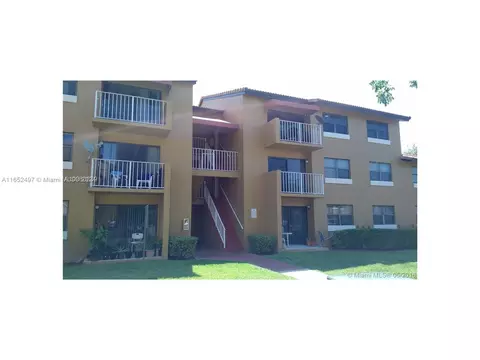 15650 SW 80th St #F-206, Miami, FL 33193