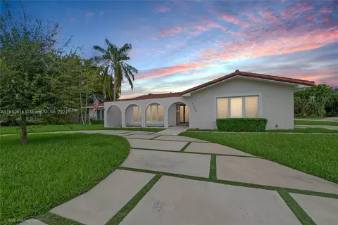 7445 SW 147th St, Palmetto Bay, FL 33158