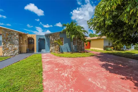 5711 SW 24th Ave, Fort Lauderdale, FL 33312