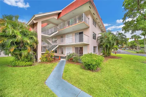 3061 NW 47th Ter #126A, Lauderdale Lakes, FL 33313