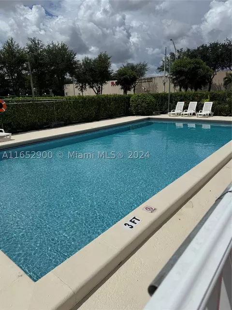 4675 W 18th Ct #312, Hialeah, FL 33012