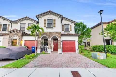 25201 SW 114th Ct, Homestead, FL 33032