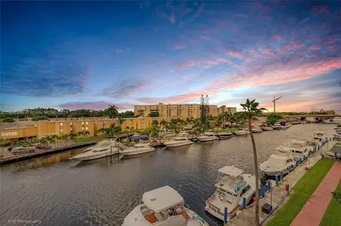 1800 NW 24th Ave #503, Miami, FL 33125