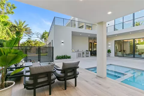 4115 Park Ave, Miami, FL 33133