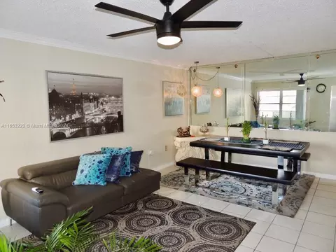 7904 West Dr #307, North Bay Village, FL 33141