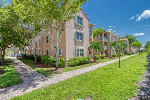 6440 NW 114th Ave #426, Doral, FL 33178