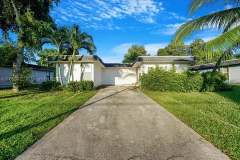 6307 Brookwood Blvd, Tamarac, FL 33321