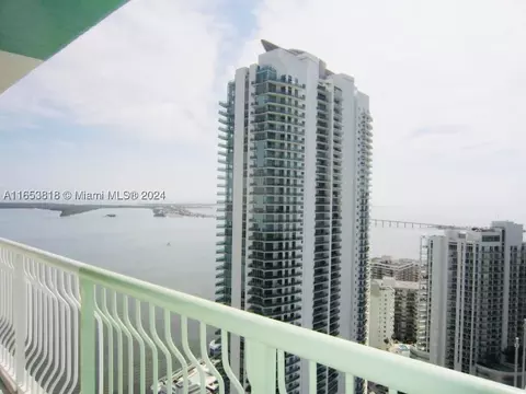 1200 Brickell Bay Dr #3803, Miami, FL 33131