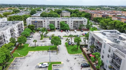 5665 W 20th Ave #212, Hialeah, FL 33012