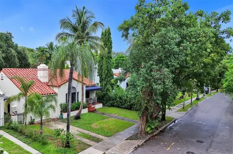 5949 NE 6th Ave, Miami, FL 33137