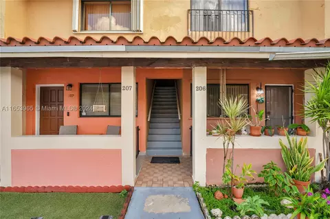 2775 W 62nd Pl #207, Hialeah, FL 33016