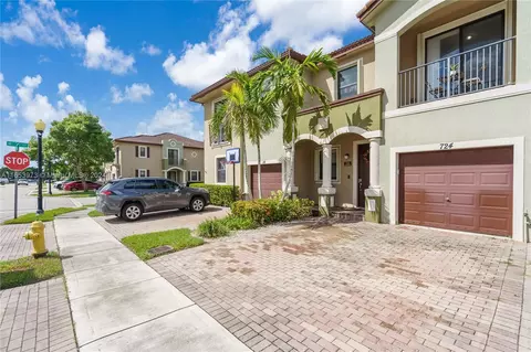 724 NE 35th Ave #0, Homestead, FL 33033