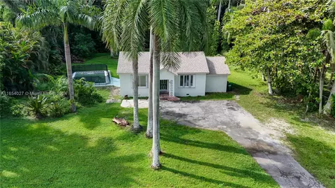 Other - 90 NE 158th St, Miami, FL 33162 photo 3 of 11