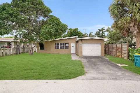 3773 NE 17th Ave, Pompano Beach, FL 33064