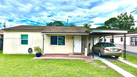 850 NW 128th St, North Miami, FL 33168