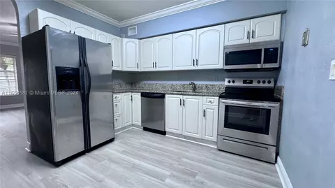9441 SW 174th St #9441, Palmetto Bay, FL 33157