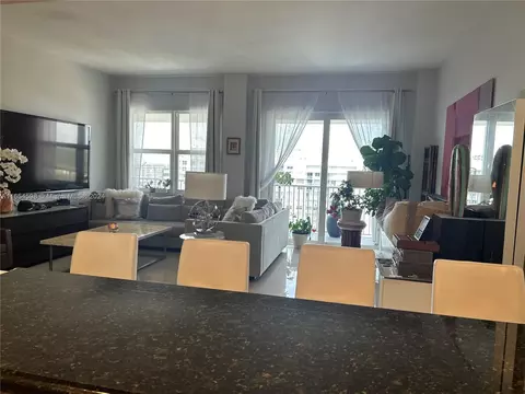 2851 NE 183rd St #2204E, Aventura, FL 33160