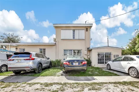 380 E 45 St, Hialeah, FL 33013 photo 5