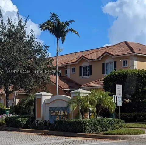 6407 Catalina Ln #6407, Tamarac, FL 33321