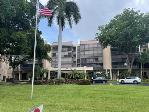 2802 N 46th Ave #B322, Hollywood, FL 33021