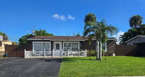 6231 SW 18th Pl, North Lauderdale, FL 33068