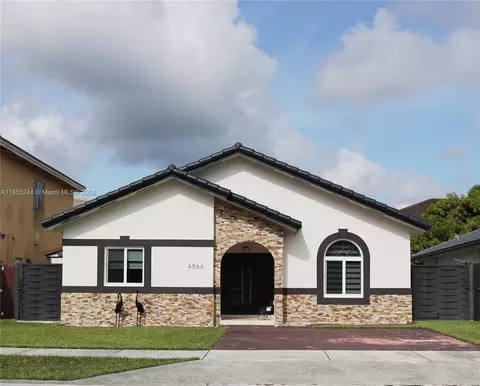 4566 SW 164th Ct, Miami, FL 33185