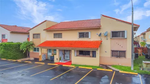 Other - 7650 W 29th Way #202, Hialeah, FL 33018 photo 2 of 5