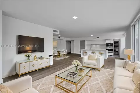 9521 E Bay Harbor Dr #301&302, Bay Harbor Islands, FL 33154