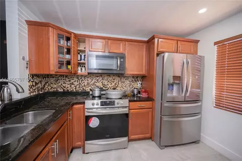 6278 NW 170th Ter #6278, Hialeah, FL 33015