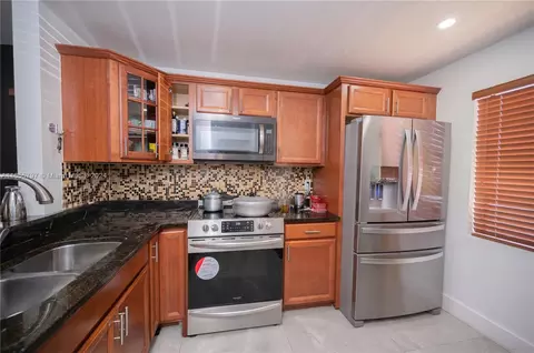 6278 NW 170th Ter #6278, Hialeah, FL 33015