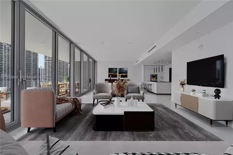 300 Biscayne Blvd Way #2702, Miami, FL 33131